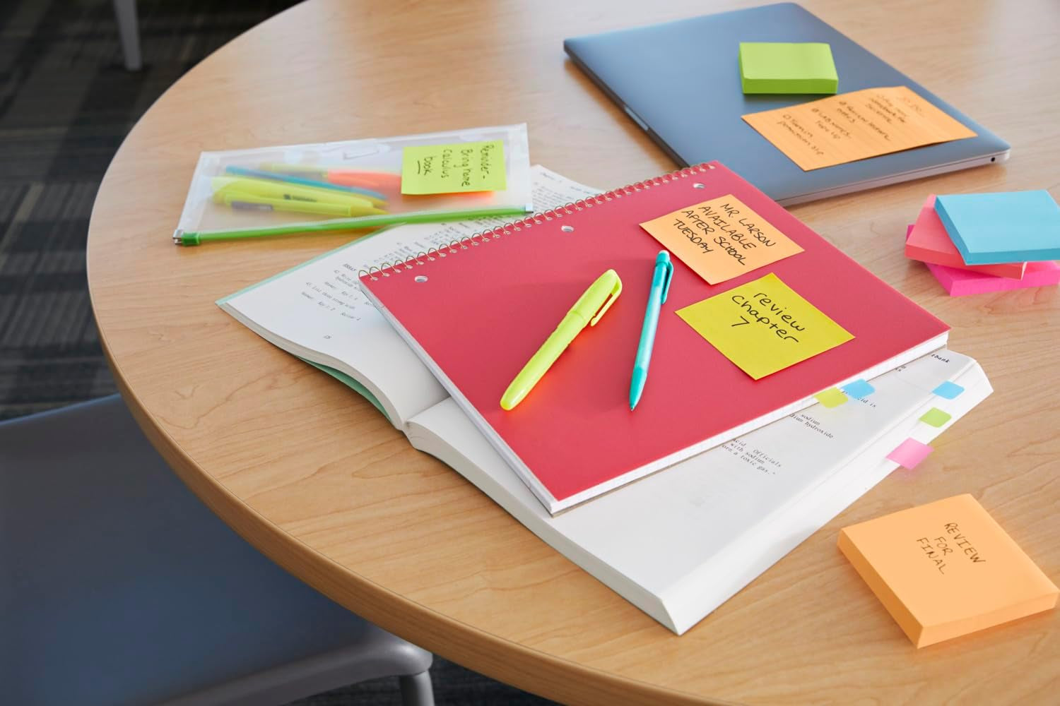 Post-it Super Sticky Notes – Extra Strong Adhesion for Hard-to-Stick Surfaces