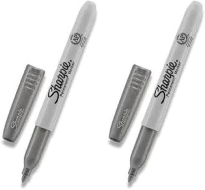 Sharpie Permanent Markers | Fine Point for Bold Details | Assorted Metallic Colours | 3 Marker Pens